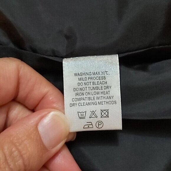 Black Dog Winter Coat with Fluorescent Green Stripe - Zipper Closure, Size Small - Picture 6 of 7